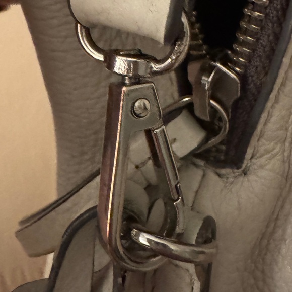 Radley London Dukes Place Medium Compartment Crossbody Gray Smooth Leather Silve - Picture 16 of 16